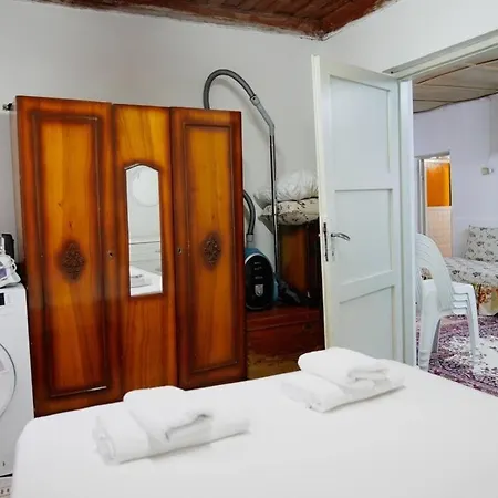 Muestakil Bahceli, Huzurlu Tatil Hotel