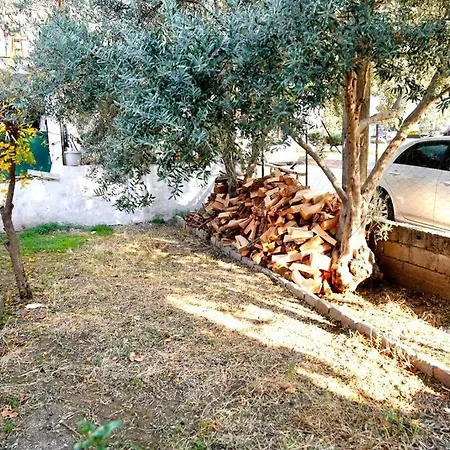 Muestakil Bahceli, Huzurlu Tatil Hotel